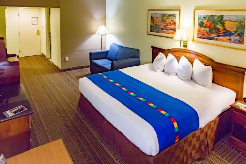 park inn by radisson sharon