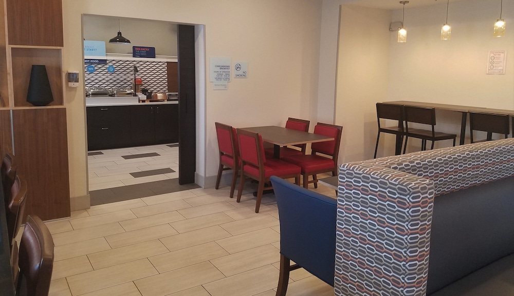 holiday inn express irwin pa tpk exit 67 by ihg