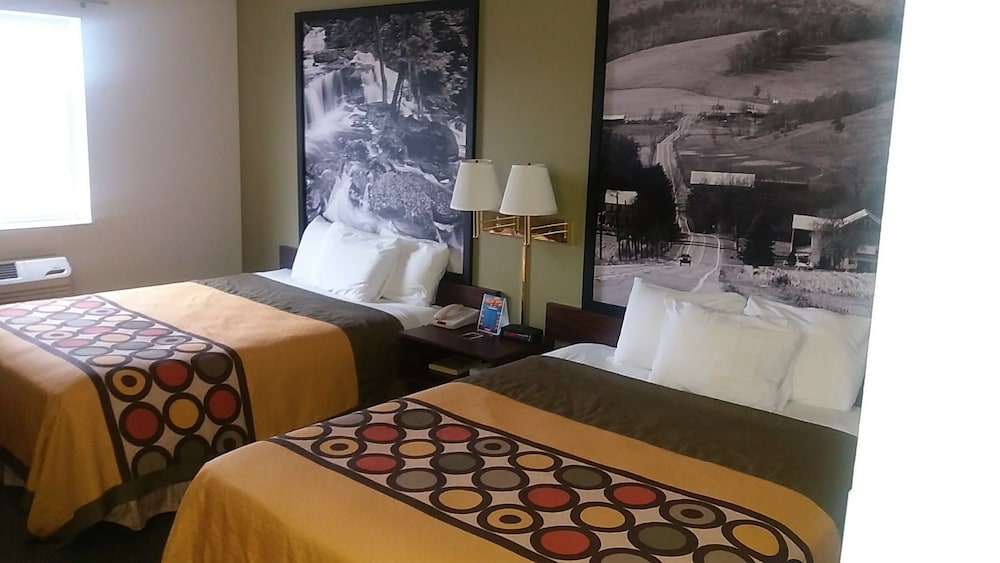 super 8 by wyndham west middlesex sharon area