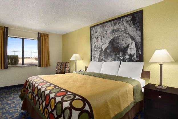 super 8 by wyndham carlsbad