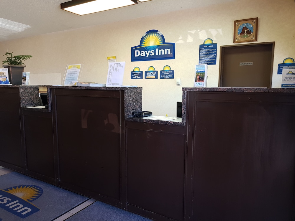 days inn by wyndham cortez