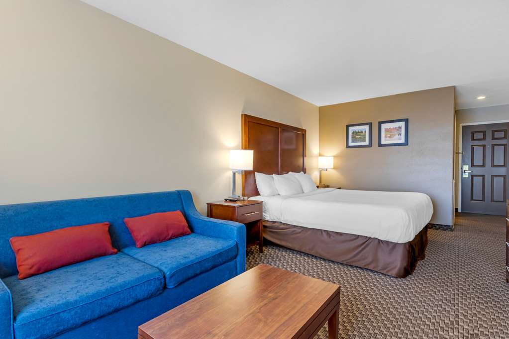 comfort inn lethbridge