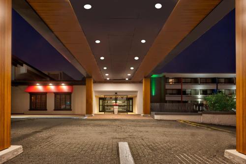 holiday inn st johns conference centre by ihg