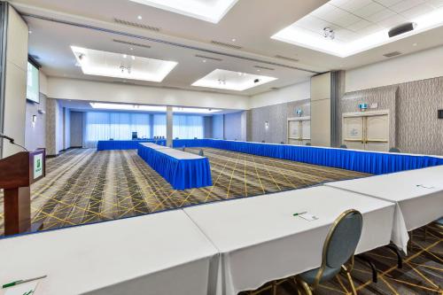 holiday inn st johns conference centre by ihg
