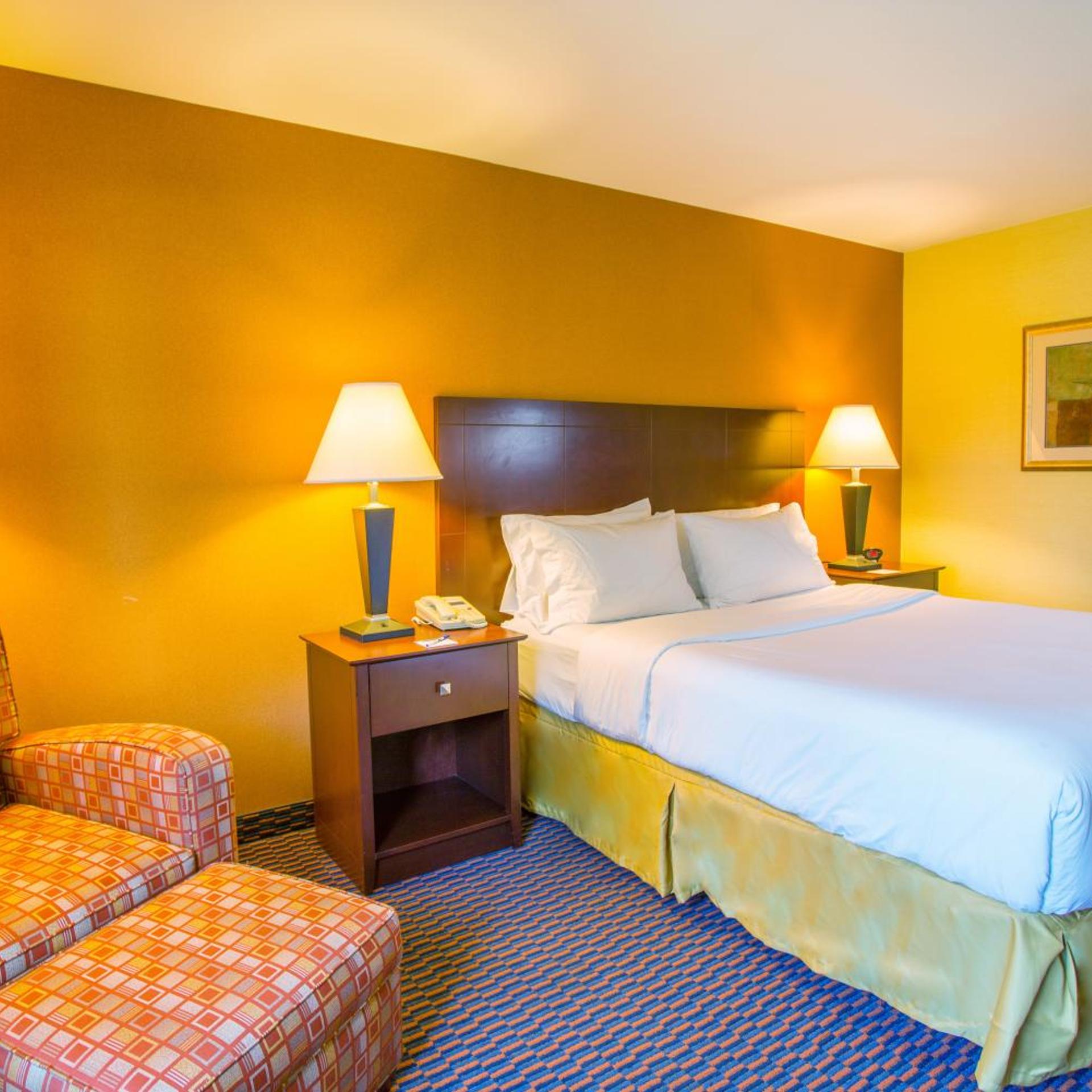 holiday inn express and suites richland by ihg