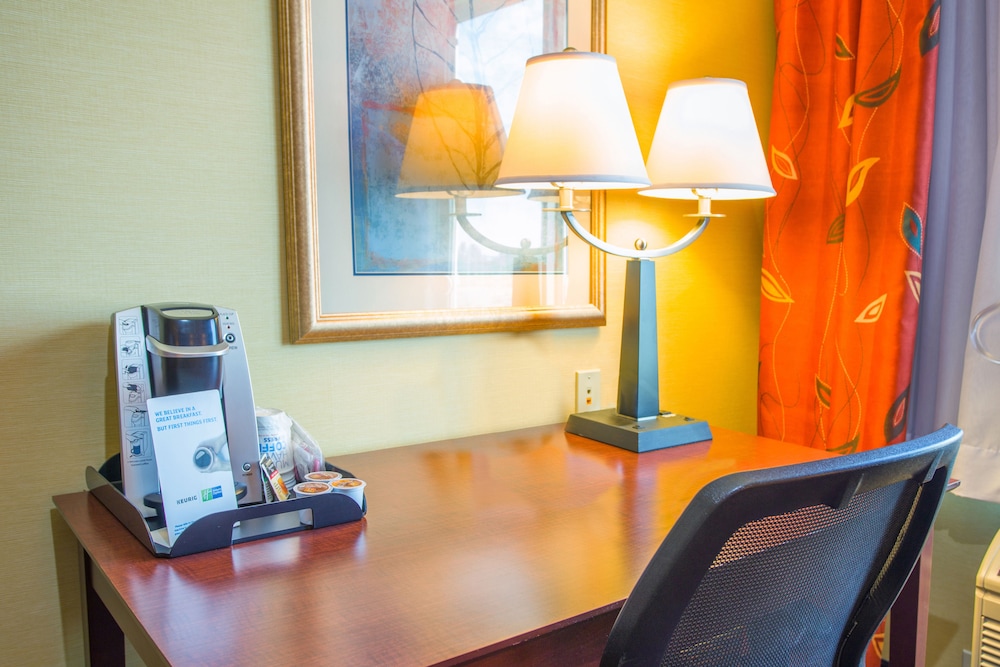 holiday inn express and suites richland by ihg