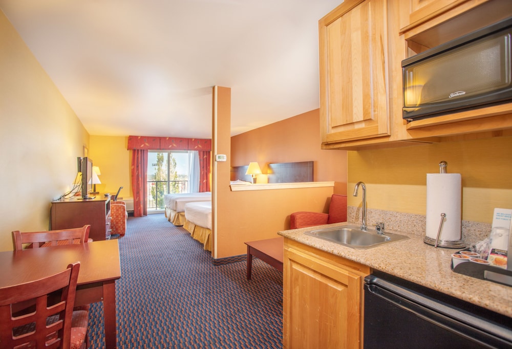 holiday inn express and suites richland by ihg