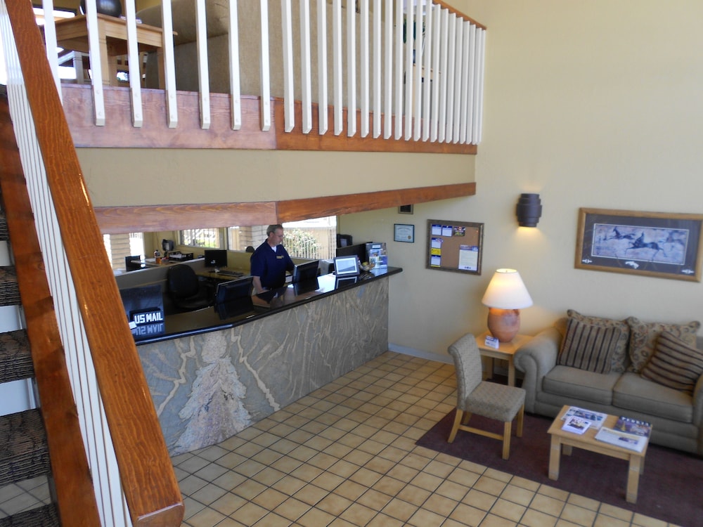 quality inn and suites phoenix nw sun city