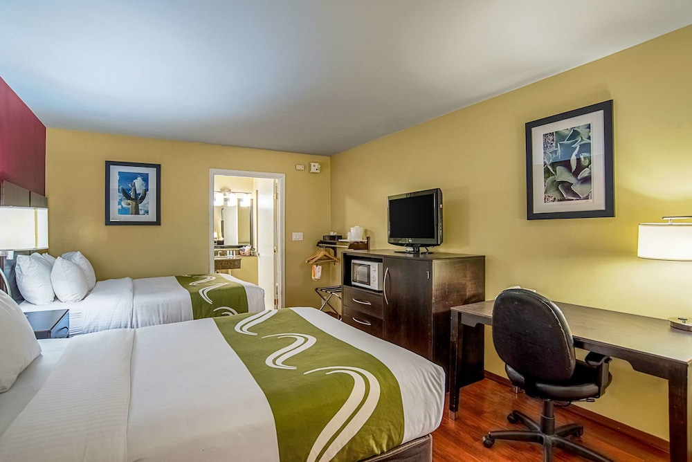 quality inn and suites phoenix nw sun city