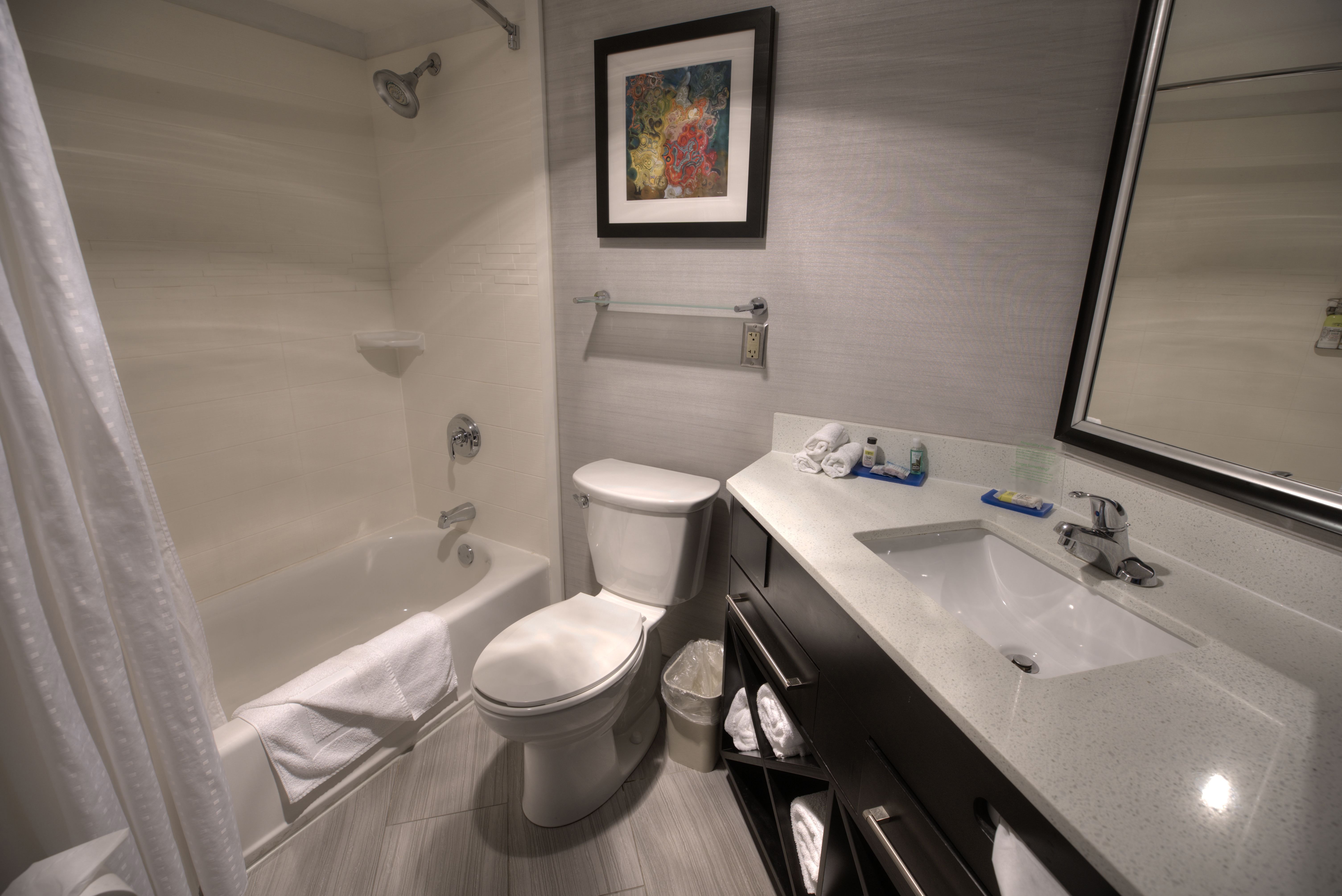 holiday inn express janesville i 90 and us highway 14 by ihg