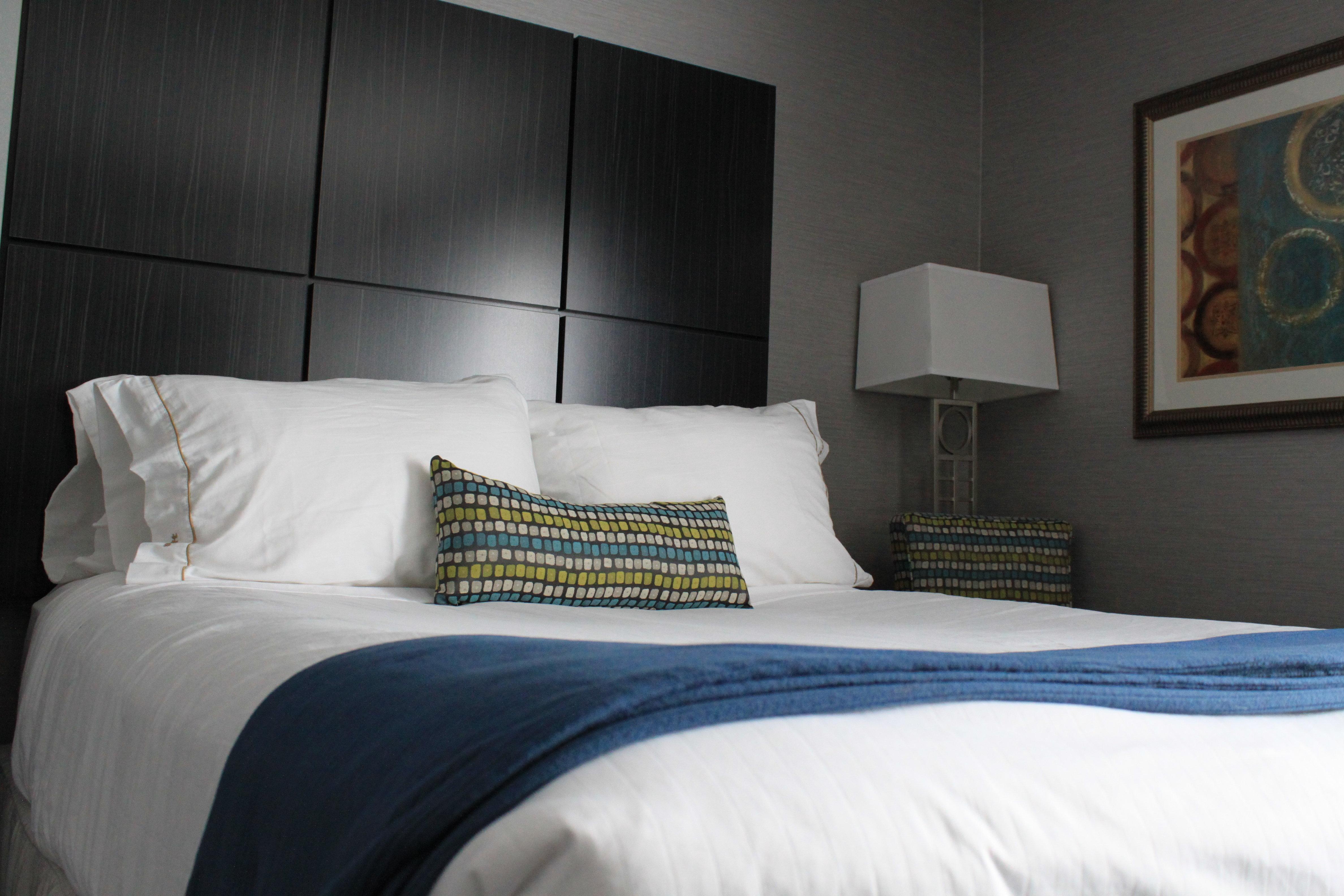 holiday inn express janesville i 90 and us highway 14 by ihg