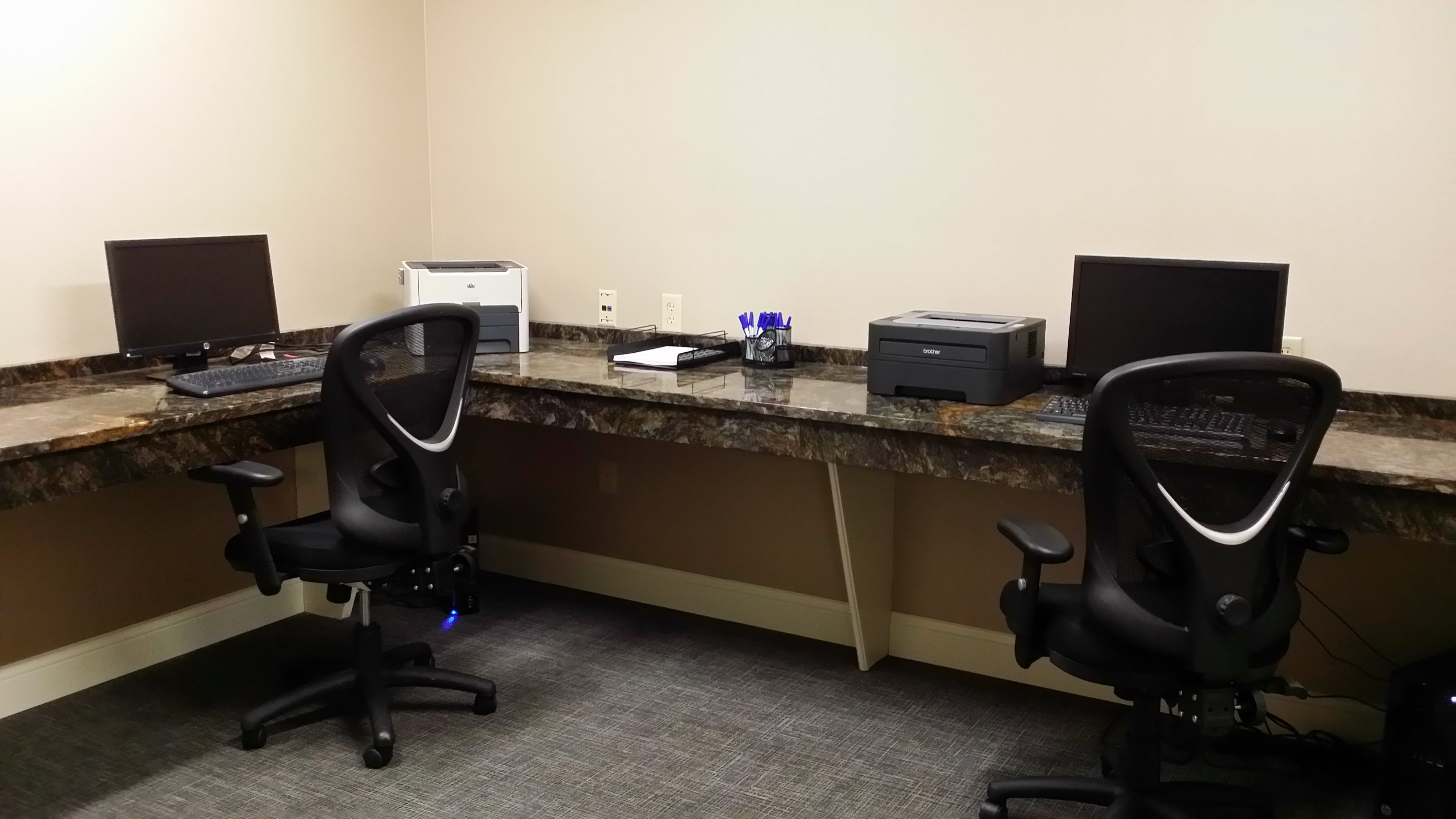holiday inn express janesville i 90 and us highway 14 by ihg