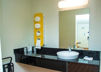 motel 6 palestine tx