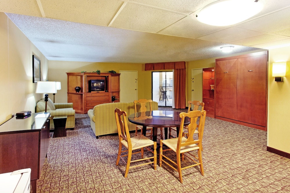 holiday inn downtown missoula by ihg