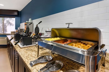 comfort inn university