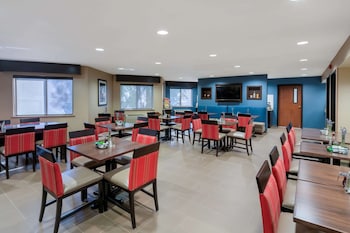 comfort inn university