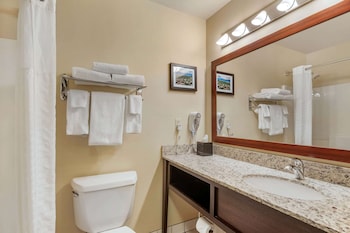 comfort inn university