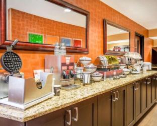 comfort inn university