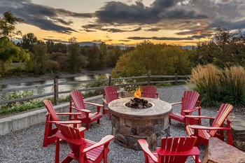 comfort inn university