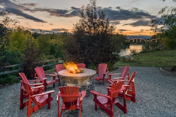 comfort inn university