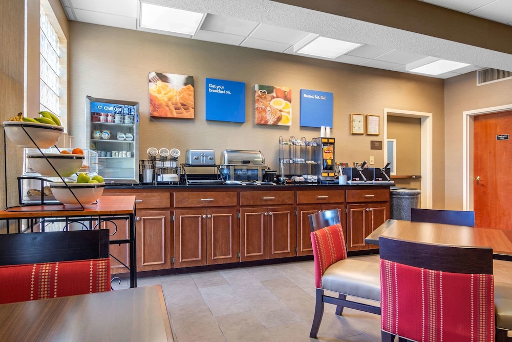 comfort inn and suites la grange