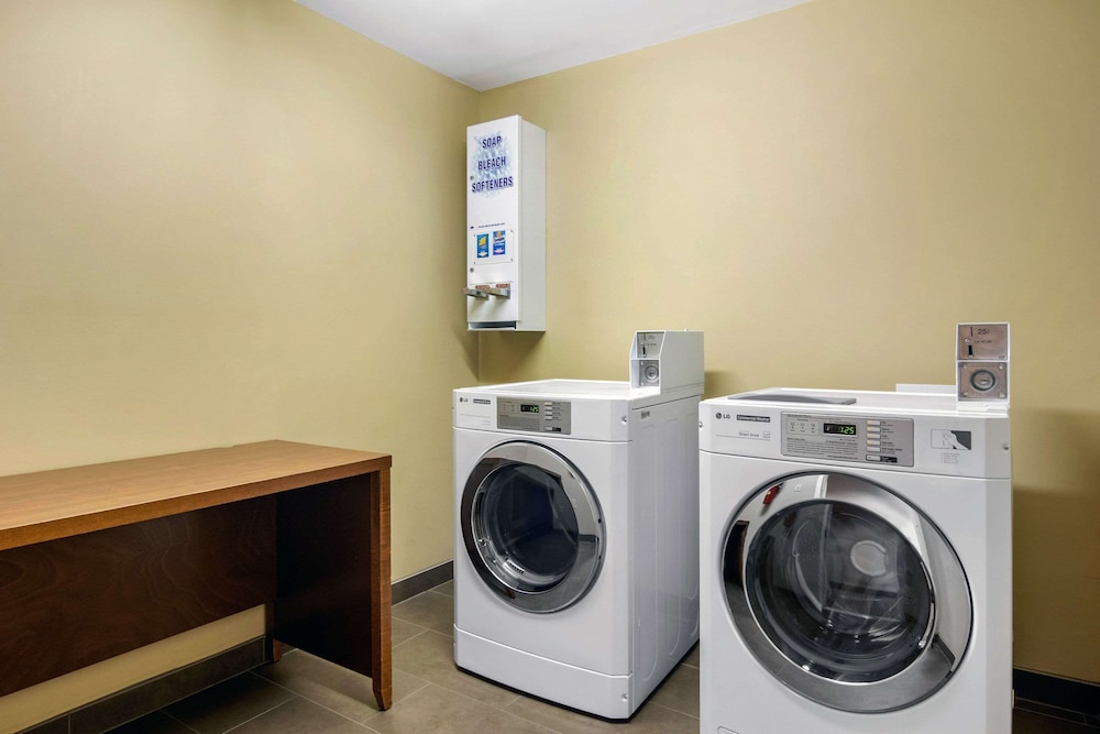 comfort inn and suites la grange