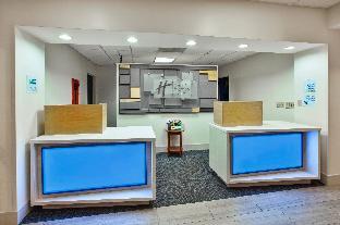 holiday inn express and suites manchester by ihg