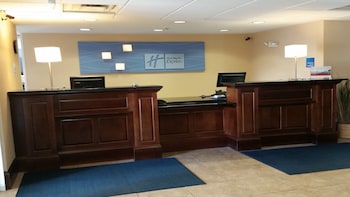 holiday inn express and suites new buffalo by ihg