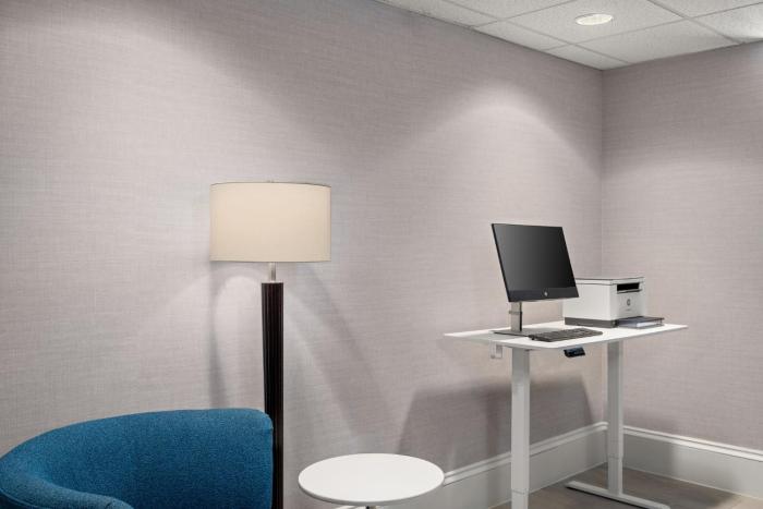 holiday inn express and suites new buffalo by ihg
