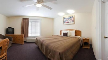 Candlewood Suites St. Joseph / Benton Harbor By Ihg,Lincoln Charter Township>>Benton Harbor,3 star