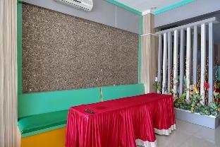 reddoorz jalan emmy saelan palu