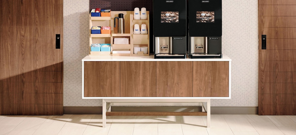 holiday inn express logan by ihg