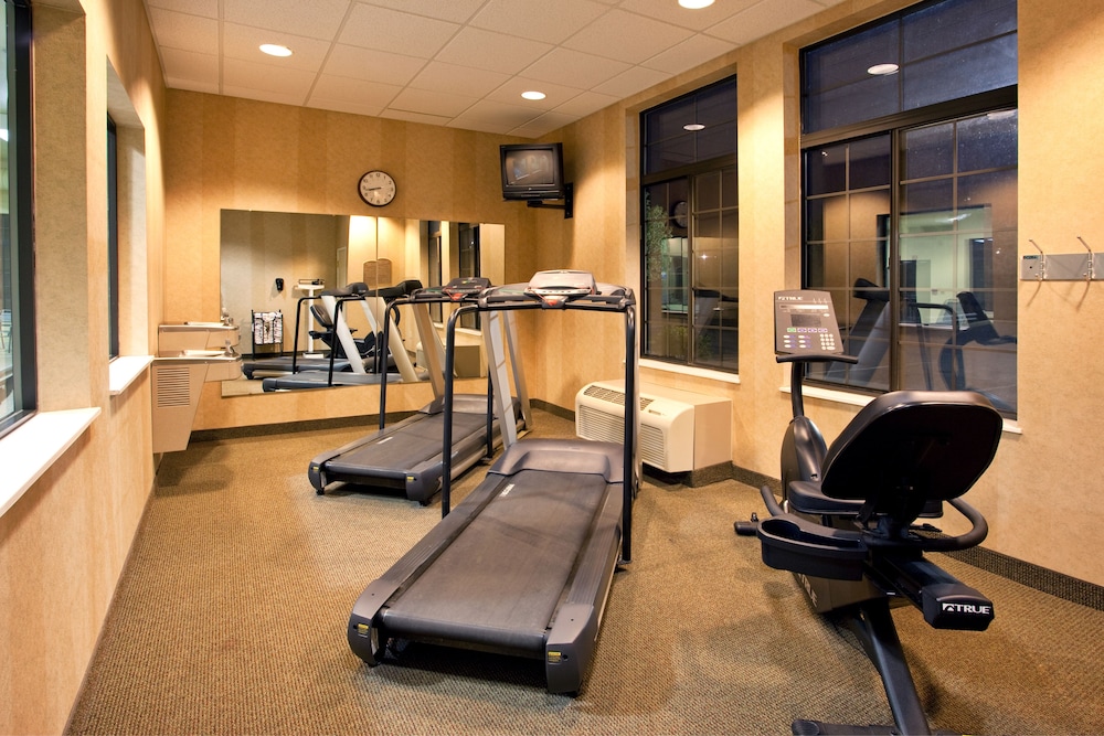 holiday inn express logan by ihg