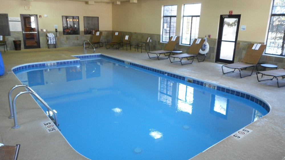 holiday inn express logan by ihg