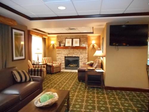 Holiday Inn Express Logan By Ihg,Columbus>>Athens,3 star
