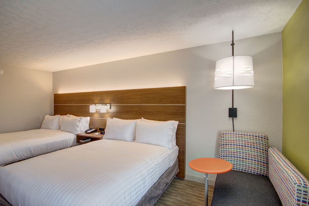 holiday inn express columbus south obetz an ihg hotel