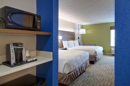 holiday inn express columbus south obetz an ihg hotel