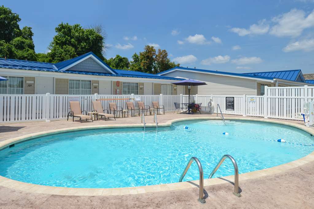 americas best value inn and suites st clairsville wheeling