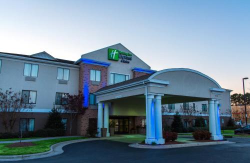 holiday inn express hotel and suites kinston by ihg