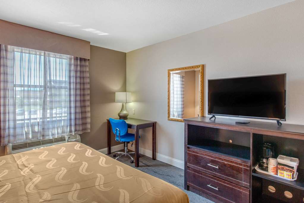 quality inn and suites port arthur nederland