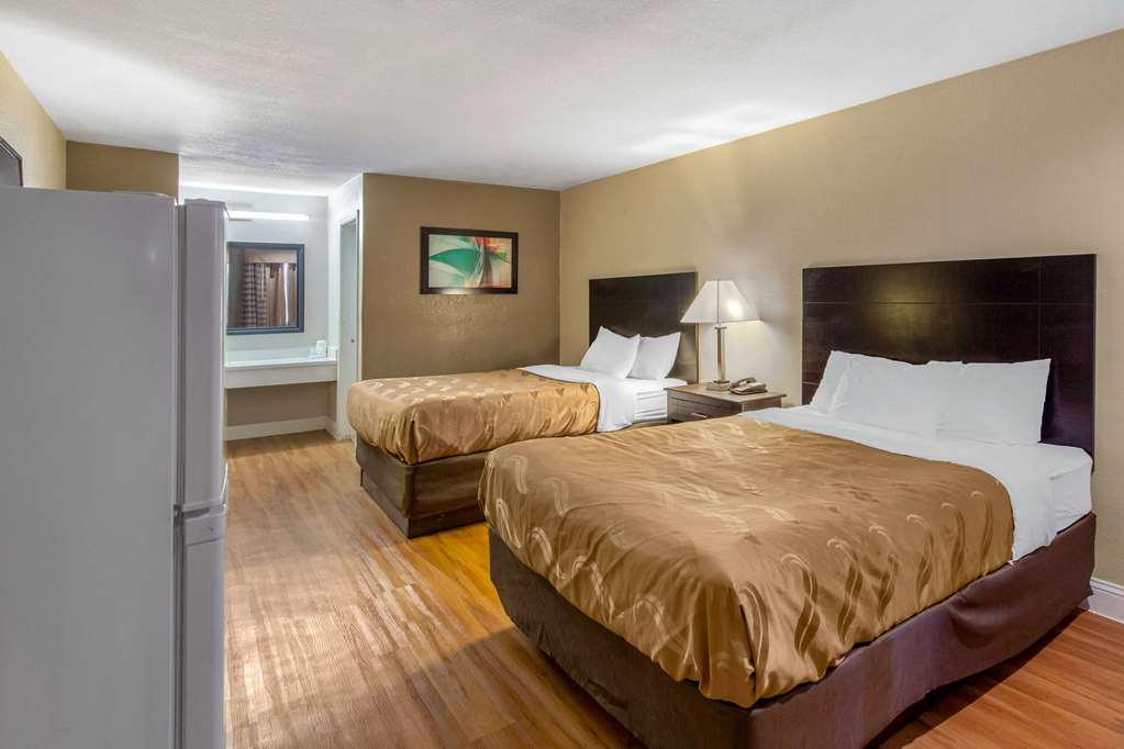 quality inn and suites port arthur nederland