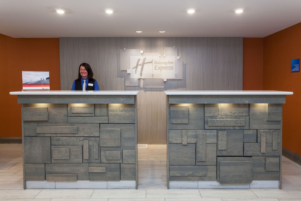 holiday inn express and suites fredericton by ihg