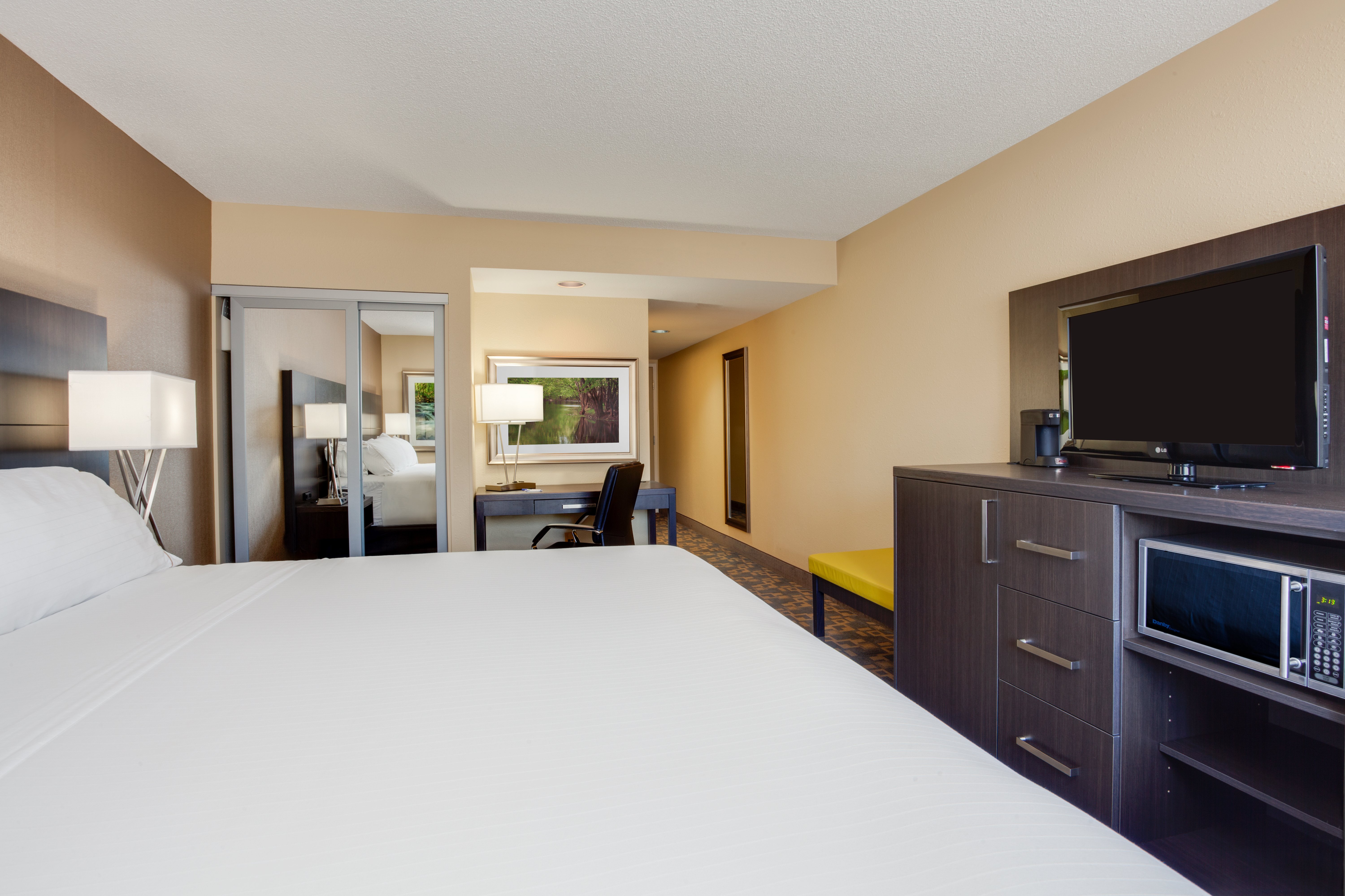 holiday inn express and suites fredericton by ihg