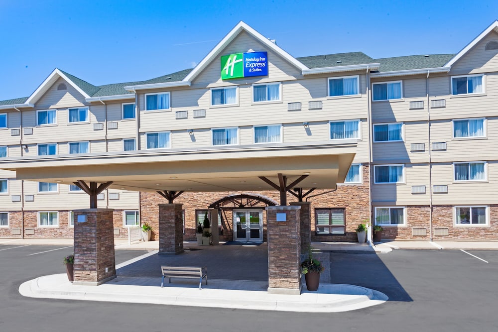 holiday inn express and suites fredericton by ihg