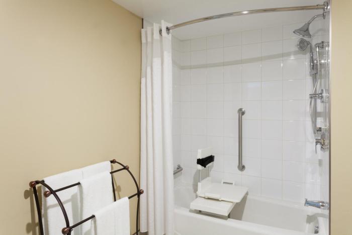 holiday inn express and suites fredericton by ihg