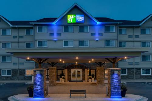 holiday inn express and suites fredericton by ihg