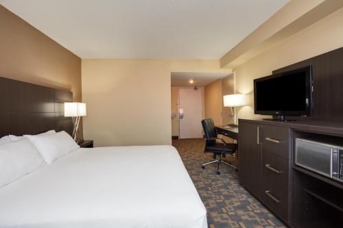 holiday inn express and suites fredericton by ihg