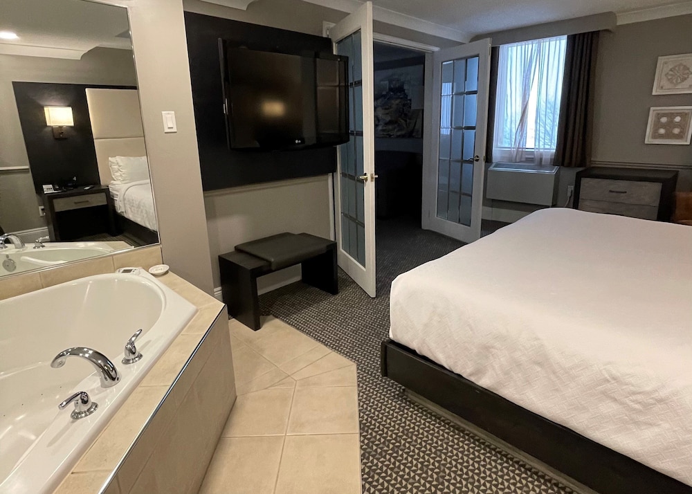 crowne plaza fredericton lord beaverbrook by ihg