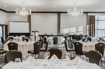 crowne plaza fredericton lord beaverbrook by ihg
