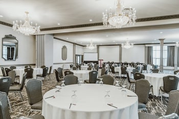 crowne plaza fredericton lord beaverbrook by ihg